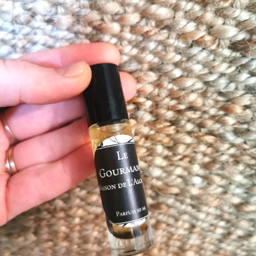 Le Gourmand Artisan Perfumery Oil